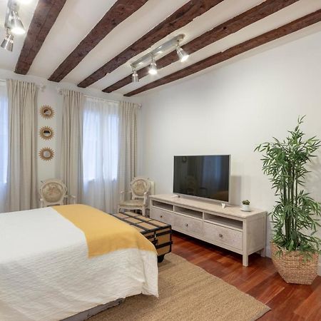 Precioso Apartamento Con Entrada Autonoma En El Casco Viejo Bilbao Ngoại thất bức ảnh