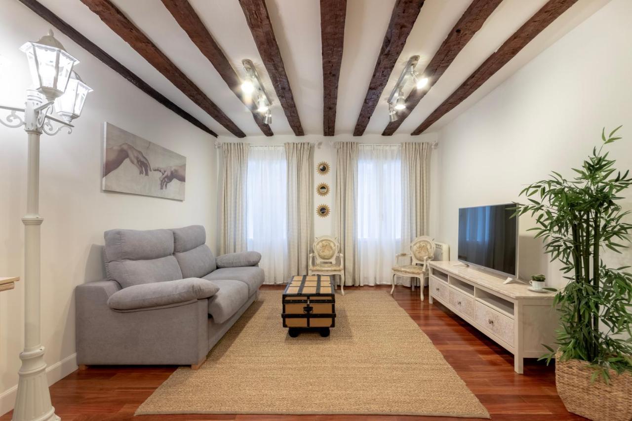 Precioso Apartamento Con Entrada Autonoma En El Casco Viejo Bilbao Ngoại thất bức ảnh